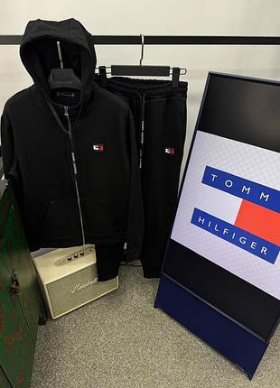 Спортивний костюм