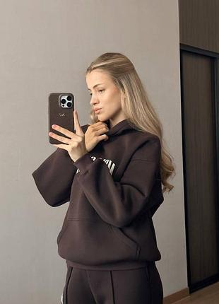 Костюм жіночий