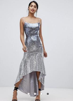 Сукня в паєтки chi chi london р.8