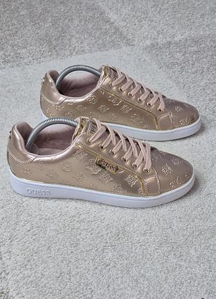 Оригінальні жіночі кросівки guess р.40