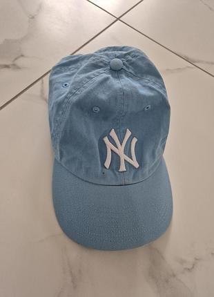 Модна кепка