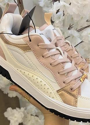 Жіночі кросівки armani exchange 40 розміру (устілка 27 см)