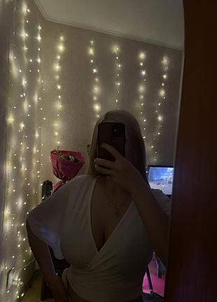 Білий топ на запах