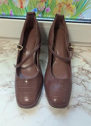 Новые деми туфли р.41