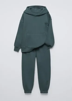 Спортивный костюм zara для мальчика на 8-9 лет рост 130
