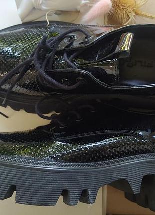 Женские кожаные полуботинки на платформе filippo. разм.38,5