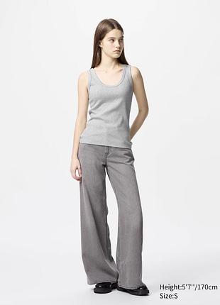 Крутезна майка топ в рубчик uniqlo з нової колекції