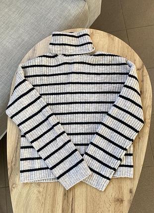 Жіночий теплий гольф h&m / стильний светр у смужку h&m