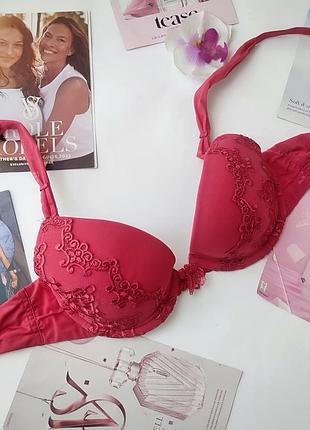 Бюстгальтер triumph 75a 34a push up