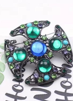 Стильна брошка мальтійський хрест, геральдика, орден