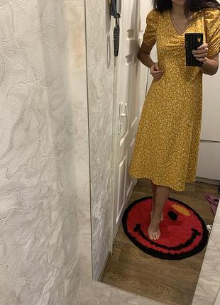 Сукня міді плаття