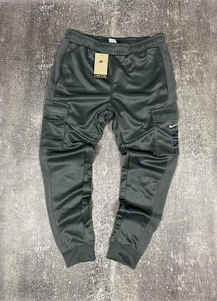 Оригінальні нові штани nike