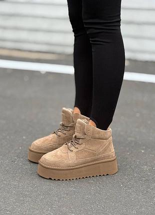 Черевики жіночі