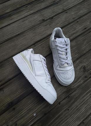 Кроссовки адедас. кроссовки adidas. adidas forum. кроссовки 41 размер. кроссовки на платформе.