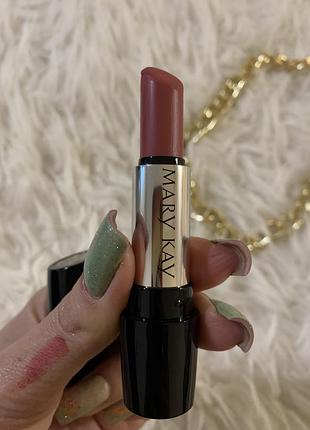 Губная помада оригинал