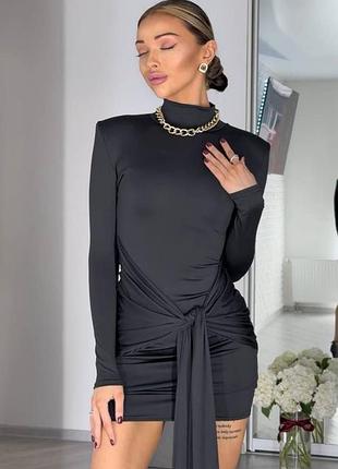 Платье мини облегающее вечернее с хвостом