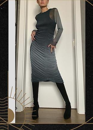 Градієнт сітка плаття міді тренд довгий рукав сіра сукня складки трикотаж oldmoney mango