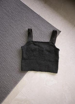 Теплий в’язаний топ майка тёплый вязаный топик на бретелях