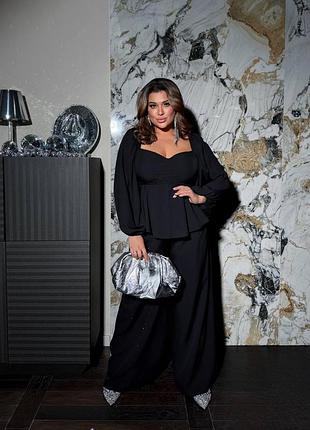 Неймовірний жіночий топ з камінням