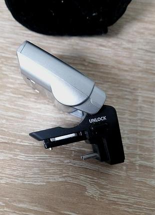 Вспышка olympus fl lm 1  для беззеркальной камеры pen ep 3 и подобных. .