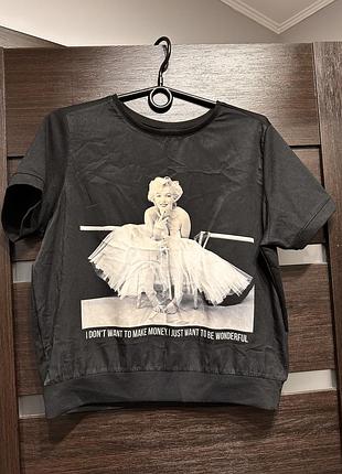 Футболка з мерлін монро