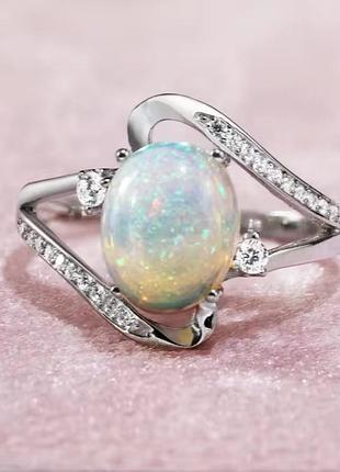 Кольцо с перламутровым камешками