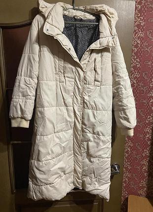 Довгий пуховик