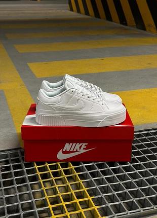 Nike court legacy lift total white