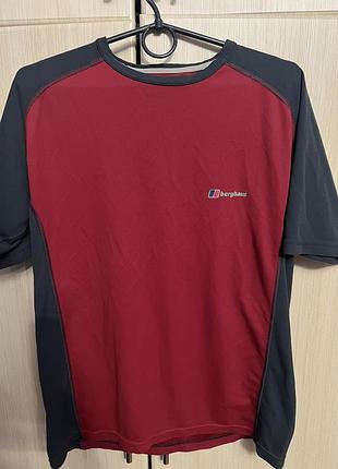 Оригінальна чоловіча футболка berghaus