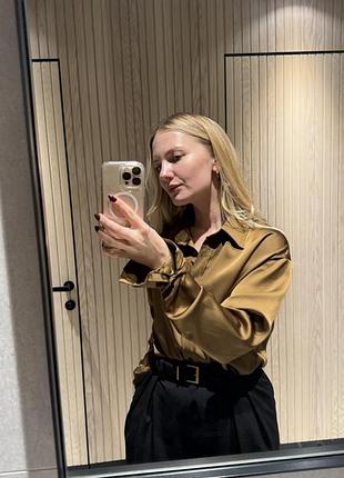 Сорочка із сатину з декоративними манжетами коричнева від бренду the lace