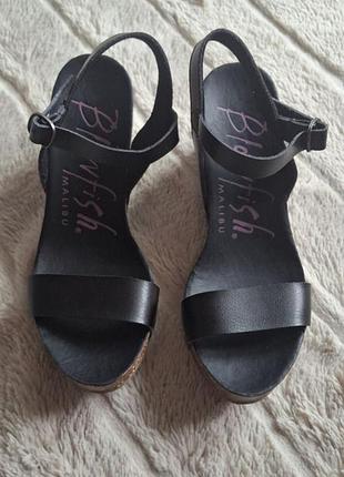 Босоножки р.38-38,5. blowfish