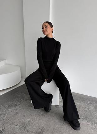 Теплый базовый женский брючный костюм