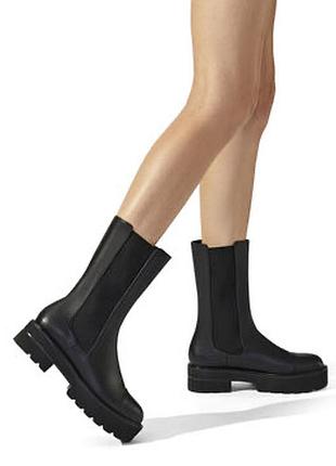 Чоботи stuart weitzman 2