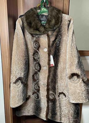Шуба мутонова нова