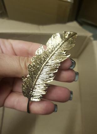 Заколка перо