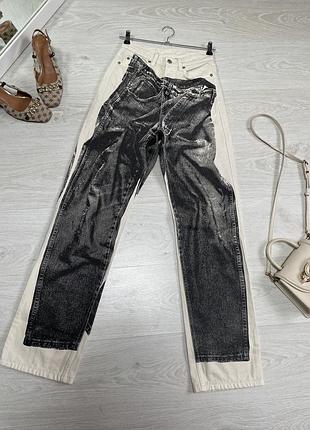 Прямі джинси weekday