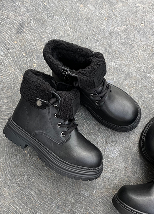 Зимние ботинки для девочки