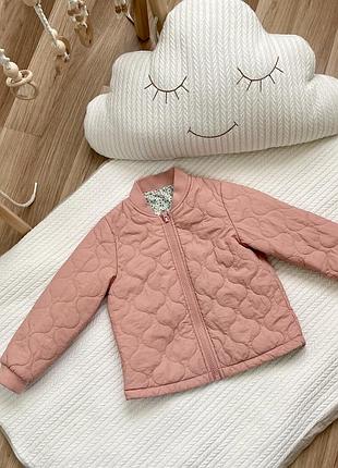 Двостороння куртка на весну орієнтовно 2-3 р