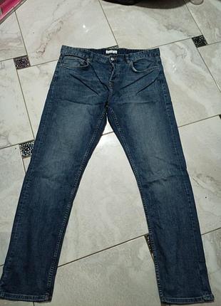 Мужские джинсы