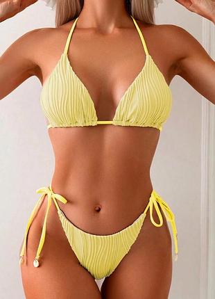 Неймовірно красивий купальник