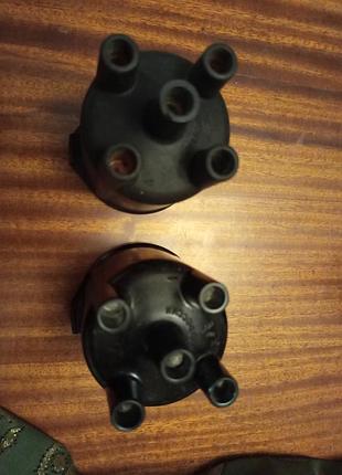 Крышки трамблера к вазам 2101-2107 выполнены в россии,стан идеален!