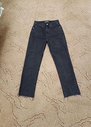 Джинсы серые,черные прямые