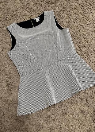 Тренд фактурна блуза з баской