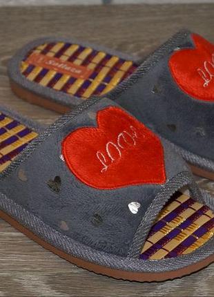 Жіночі кімнатні / домашні тапочки