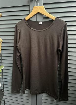 Футболка uniqlo