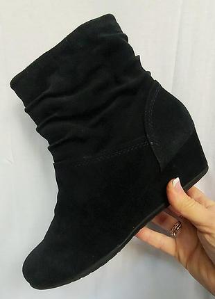 Женские замшевые на меху ботинки medicus