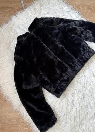 Укорочена шубка