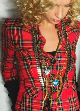 Жакет у шотландську клітинку італійського бренду