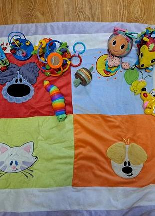 Коврик +игрушки погремушки развивающие