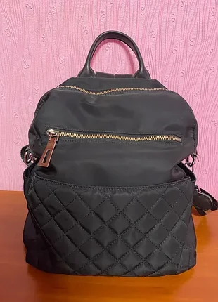 Продам жіночий чорний рюкзак в серії bon voyage by de esse